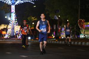 BIB: 41431
                            <button type="button" onclick="openModal(16942383)" class="btn btn-primary btn-sm float-right btn-popup" data-toggle="modal" data-target=".modal-high-quality">
                        <i class="fas fa-shopping-cart"></i> Add to Cart
                    </button>
                                            <button type="button" onclick="isThisMe(16942383, true)" class="btn btn-success btn-sm float-right btn-popup btn-isme hidden" data-toggle="tooltip" data-placement="bottom" title="นี่คือรูปของคุณใช่ไหม คลิกที่นี่เพื่อเอาเข้าอัลบั้ม">
                        <i class="fas fa-plus"></i> Add to album
                    </button>
                    <button type="button" onclick="isThisMe(16942383, false)" class="btn btn-warning btn-sm float-right btn-popup btn-isnotme hidden">
                        <i class="fas fa-ban"></i> Remove from album
                    </button>