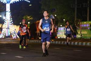 BIB: 41431
                            <button type="button" onclick="openModal(16942478)" class="btn btn-primary btn-sm float-right btn-popup" data-toggle="modal" data-target=".modal-high-quality">
                        <i class="fas fa-shopping-cart"></i> Add to Cart
                    </button>
                                            <button type="button" onclick="isThisMe(16942478, true)" class="btn btn-success btn-sm float-right btn-popup btn-isme hidden" data-toggle="tooltip" data-placement="bottom" title="นี่คือรูปของคุณใช่ไหม คลิกที่นี่เพื่อเอาเข้าอัลบั้ม">
                        <i class="fas fa-plus"></i> Add to album
                    </button>
                    <button type="button" onclick="isThisMe(16942478, false)" class="btn btn-warning btn-sm float-right btn-popup btn-isnotme hidden">
                        <i class="fas fa-ban"></i> Remove from album
                    </button>