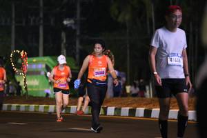 BIB: 41446, 26046, 264
                            <button type="button" onclick="openModal(16905213)" class="btn btn-primary btn-sm float-right btn-popup" data-toggle="modal" data-target=".modal-high-quality">
                        <i class="fas fa-shopping-cart"></i> Add to Cart
                    </button>
                                            <button type="button" onclick="isThisMe(16905213, true)" class="btn btn-success btn-sm float-right btn-popup btn-isme hidden" data-toggle="tooltip" data-placement="bottom" title="นี่คือรูปของคุณใช่ไหม คลิกที่นี่เพื่อเอาเข้าอัลบั้ม">
                        <i class="fas fa-plus"></i> Add to album
                    </button>
                    <button type="button" onclick="isThisMe(16905213, false)" class="btn btn-warning btn-sm float-right btn-popup btn-isnotme hidden">
                        <i class="fas fa-ban"></i> Remove from album
                    </button>