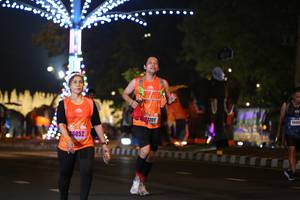 BIB: 1209, 400, 26052
                            <button type="button" onclick="openModal(16883898)" class="btn btn-primary btn-sm float-right btn-popup" data-toggle="modal" data-target=".modal-high-quality">
                        <i class="fas fa-shopping-cart"></i> Add to Cart
                    </button>
                                            <button type="button" onclick="isThisMe(16883898, true)" class="btn btn-success btn-sm float-right btn-popup btn-isme hidden" data-toggle="tooltip" data-placement="bottom" title="นี่คือรูปของคุณใช่ไหม คลิกที่นี่เพื่อเอาเข้าอัลบั้ม">
                        <i class="fas fa-plus"></i> Add to album
                    </button>
                    <button type="button" onclick="isThisMe(16883898, false)" class="btn btn-warning btn-sm float-right btn-popup btn-isnotme hidden">
                        <i class="fas fa-ban"></i> Remove from album
                    </button>