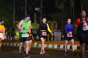 BIB: 449, 2384, 25986, 43349, 250
                            <button type="button" onclick="openModal(16885951)" class="btn btn-primary btn-sm float-right btn-popup" data-toggle="modal" data-target=".modal-high-quality">
                        <i class="fas fa-shopping-cart"></i> Add to Cart
                    </button>
                                            <button type="button" onclick="isThisMe(16885951, true)" class="btn btn-success btn-sm float-right btn-popup btn-isme hidden" data-toggle="tooltip" data-placement="bottom" title="นี่คือรูปของคุณใช่ไหม คลิกที่นี่เพื่อเอาเข้าอัลบั้ม">
                        <i class="fas fa-plus"></i> Add to album
                    </button>
                    <button type="button" onclick="isThisMe(16885951, false)" class="btn btn-warning btn-sm float-right btn-popup btn-isnotme hidden">
                        <i class="fas fa-ban"></i> Remove from album
                    </button>