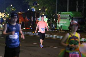 BIB: 42020, 4034
                            <button type="button" onclick="openModal(16958528)" class="btn btn-primary btn-sm float-right btn-popup" data-toggle="modal" data-target=".modal-high-quality">
                        <i class="fas fa-shopping-cart"></i> Add to Cart
                    </button>
                                            <button type="button" onclick="isThisMe(16958528, true)" class="btn btn-success btn-sm float-right btn-popup btn-isme hidden" data-toggle="tooltip" data-placement="bottom" title="นี่คือรูปของคุณใช่ไหม คลิกที่นี่เพื่อเอาเข้าอัลบั้ม">
                        <i class="fas fa-plus"></i> Add to album
                    </button>
                    <button type="button" onclick="isThisMe(16958528, false)" class="btn btn-warning btn-sm float-right btn-popup btn-isnotme hidden">
                        <i class="fas fa-ban"></i> Remove from album
                    </button>