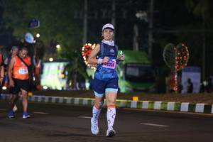 BIB: 44358, 221
                            <button type="button" onclick="openModal(16902708)" class="btn btn-primary btn-sm float-right btn-popup" data-toggle="modal" data-target=".modal-high-quality">
                        <i class="fas fa-shopping-cart"></i> Add to Cart
                    </button>
                                            <button type="button" onclick="isThisMe(16902708, true)" class="btn btn-success btn-sm float-right btn-popup btn-isme hidden" data-toggle="tooltip" data-placement="bottom" title="นี่คือรูปของคุณใช่ไหม คลิกที่นี่เพื่อเอาเข้าอัลบั้ม">
                        <i class="fas fa-plus"></i> Add to album
                    </button>
                    <button type="button" onclick="isThisMe(16902708, false)" class="btn btn-warning btn-sm float-right btn-popup btn-isnotme hidden">
                        <i class="fas fa-ban"></i> Remove from album
                    </button>