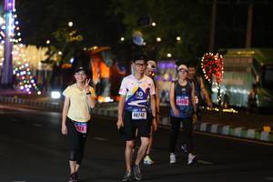 BIB: 44513, 40743
                            <button type="button" onclick="openModal(16966805)" class="btn btn-primary btn-sm float-right btn-popup" data-toggle="modal" data-target=".modal-high-quality">
                        <i class="fas fa-shopping-cart"></i> Add to Cart
                    </button>
                                            <button type="button" onclick="isThisMe(16966805, true)" class="btn btn-success btn-sm float-right btn-popup btn-isme hidden" data-toggle="tooltip" data-placement="bottom" title="นี่คือรูปของคุณใช่ไหม คลิกที่นี่เพื่อเอาเข้าอัลบั้ม">
                        <i class="fas fa-plus"></i> Add to album
                    </button>
                    <button type="button" onclick="isThisMe(16966805, false)" class="btn btn-warning btn-sm float-right btn-popup btn-isnotme hidden">
                        <i class="fas fa-ban"></i> Remove from album
                    </button>