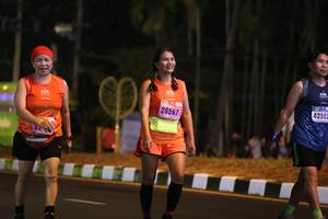 BIB: 42552, 26567
                            <button type="button" onclick="openModal(16895976)" class="btn btn-primary btn-sm float-right btn-popup" data-toggle="modal" data-target=".modal-high-quality">
                        <i class="fas fa-shopping-cart"></i> Add to Cart
                    </button>
                                            <button type="button" onclick="isThisMe(16895976, true)" class="btn btn-success btn-sm float-right btn-popup btn-isme hidden" data-toggle="tooltip" data-placement="bottom" title="นี่คือรูปของคุณใช่ไหม คลิกที่นี่เพื่อเอาเข้าอัลบั้ม">
                        <i class="fas fa-plus"></i> Add to album
                    </button>
                    <button type="button" onclick="isThisMe(16895976, false)" class="btn btn-warning btn-sm float-right btn-popup btn-isnotme hidden">
                        <i class="fas fa-ban"></i> Remove from album
                    </button>