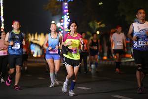 BIB: 1884, 087, 25522
                            <button type="button" onclick="openModal(16904976)" class="btn btn-primary btn-sm float-right btn-popup" data-toggle="modal" data-target=".modal-high-quality">
                        <i class="fas fa-shopping-cart"></i> Add to Cart
                    </button>
                                            <button type="button" onclick="isThisMe(16904976, true)" class="btn btn-success btn-sm float-right btn-popup btn-isme hidden" data-toggle="tooltip" data-placement="bottom" title="นี่คือรูปของคุณใช่ไหม คลิกที่นี่เพื่อเอาเข้าอัลบั้ม">
                        <i class="fas fa-plus"></i> Add to album
                    </button>
                    <button type="button" onclick="isThisMe(16904976, false)" class="btn btn-warning btn-sm float-right btn-popup btn-isnotme hidden">
                        <i class="fas fa-ban"></i> Remove from album
                    </button>
