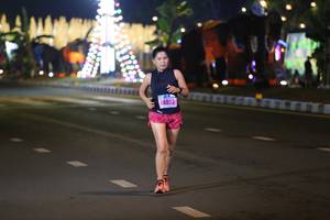 BIB: 14053
                            <button type="button" onclick="openModal(16960232)" class="btn btn-primary btn-sm float-right btn-popup" data-toggle="modal" data-target=".modal-high-quality">
                        <i class="fas fa-shopping-cart"></i> Add to Cart
                    </button>
                                            <button type="button" onclick="isThisMe(16960232, true)" class="btn btn-success btn-sm float-right btn-popup btn-isme hidden" data-toggle="tooltip" data-placement="bottom" title="นี่คือรูปของคุณใช่ไหม คลิกที่นี่เพื่อเอาเข้าอัลบั้ม">
                        <i class="fas fa-plus"></i> Add to album
                    </button>
                    <button type="button" onclick="isThisMe(16960232, false)" class="btn btn-warning btn-sm float-right btn-popup btn-isnotme hidden">
                        <i class="fas fa-ban"></i> Remove from album
                    </button>