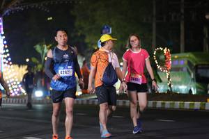 BIB: 42421, 26906
                            <button type="button" onclick="openModal(16892836)" class="btn btn-primary btn-sm float-right btn-popup" data-toggle="modal" data-target=".modal-high-quality">
                        <i class="fas fa-shopping-cart"></i> Add to Cart
                    </button>
                                            <button type="button" onclick="isThisMe(16892836, true)" class="btn btn-success btn-sm float-right btn-popup btn-isme hidden" data-toggle="tooltip" data-placement="bottom" title="นี่คือรูปของคุณใช่ไหม คลิกที่นี่เพื่อเอาเข้าอัลบั้ม">
                        <i class="fas fa-plus"></i> Add to album
                    </button>
                    <button type="button" onclick="isThisMe(16892836, false)" class="btn btn-warning btn-sm float-right btn-popup btn-isnotme hidden">
                        <i class="fas fa-ban"></i> Remove from album
                    </button>