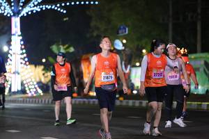 BIB: 27212, 26818
                            <button type="button" onclick="openModal(16874571)" class="btn btn-primary btn-sm float-right btn-popup" data-toggle="modal" data-target=".modal-high-quality">
                        <i class="fas fa-shopping-cart"></i> Add to Cart
                    </button>
                                            <button type="button" onclick="isThisMe(16874571, true)" class="btn btn-success btn-sm float-right btn-popup btn-isme hidden" data-toggle="tooltip" data-placement="bottom" title="นี่คือรูปของคุณใช่ไหม คลิกที่นี่เพื่อเอาเข้าอัลบั้ม">
                        <i class="fas fa-plus"></i> Add to album
                    </button>
                    <button type="button" onclick="isThisMe(16874571, false)" class="btn btn-warning btn-sm float-right btn-popup btn-isnotme hidden">
                        <i class="fas fa-ban"></i> Remove from album
                    </button>