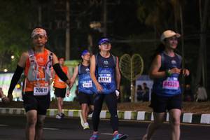 BIB: 44320, 32654, 20619
                            <button type="button" onclick="openModal(16887189)" class="btn btn-primary btn-sm float-right btn-popup" data-toggle="modal" data-target=".modal-high-quality">
                        <i class="fas fa-shopping-cart"></i> Add to Cart
                    </button>
                                            <button type="button" onclick="isThisMe(16887189, true)" class="btn btn-success btn-sm float-right btn-popup btn-isme hidden" data-toggle="tooltip" data-placement="bottom" title="นี่คือรูปของคุณใช่ไหม คลิกที่นี่เพื่อเอาเข้าอัลบั้ม">
                        <i class="fas fa-plus"></i> Add to album
                    </button>
                    <button type="button" onclick="isThisMe(16887189, false)" class="btn btn-warning btn-sm float-right btn-popup btn-isnotme hidden">
                        <i class="fas fa-ban"></i> Remove from album
                    </button>