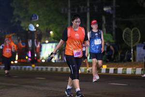 BIB: 2735
                            <button type="button" onclick="openModal(16880099)" class="btn btn-primary btn-sm float-right btn-popup" data-toggle="modal" data-target=".modal-high-quality">
                        <i class="fas fa-shopping-cart"></i> Add to Cart
                    </button>
                                            <button type="button" onclick="isThisMe(16880099, true)" class="btn btn-success btn-sm float-right btn-popup btn-isme hidden" data-toggle="tooltip" data-placement="bottom" title="นี่คือรูปของคุณใช่ไหม คลิกที่นี่เพื่อเอาเข้าอัลบั้ม">
                        <i class="fas fa-plus"></i> Add to album
                    </button>
                    <button type="button" onclick="isThisMe(16880099, false)" class="btn btn-warning btn-sm float-right btn-popup btn-isnotme hidden">
                        <i class="fas fa-ban"></i> Remove from album
                    </button>
