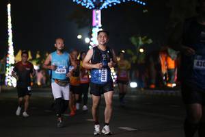 BIB: 430, 43258, 40514
                            <button type="button" onclick="openModal(16900736)" class="btn btn-primary btn-sm float-right btn-popup" data-toggle="modal" data-target=".modal-high-quality">
                        <i class="fas fa-shopping-cart"></i> Add to Cart
                    </button>
                                            <button type="button" onclick="isThisMe(16900736, true)" class="btn btn-success btn-sm float-right btn-popup btn-isme hidden" data-toggle="tooltip" data-placement="bottom" title="นี่คือรูปของคุณใช่ไหม คลิกที่นี่เพื่อเอาเข้าอัลบั้ม">
                        <i class="fas fa-plus"></i> Add to album
                    </button>
                    <button type="button" onclick="isThisMe(16900736, false)" class="btn btn-warning btn-sm float-right btn-popup btn-isnotme hidden">
                        <i class="fas fa-ban"></i> Remove from album
                    </button>