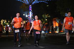 BIB: 24152, 23793, 27131
                            <button type="button" onclick="openModal(16869288)" class="btn btn-primary btn-sm float-right btn-popup" data-toggle="modal" data-target=".modal-high-quality">
                        <i class="fas fa-shopping-cart"></i> Add to Cart
                    </button>
                                            <button type="button" onclick="isThisMe(16869288, true)" class="btn btn-success btn-sm float-right btn-popup btn-isme hidden" data-toggle="tooltip" data-placement="bottom" title="นี่คือรูปของคุณใช่ไหม คลิกที่นี่เพื่อเอาเข้าอัลบั้ม">
                        <i class="fas fa-plus"></i> Add to album
                    </button>
                    <button type="button" onclick="isThisMe(16869288, false)" class="btn btn-warning btn-sm float-right btn-popup btn-isnotme hidden">
                        <i class="fas fa-ban"></i> Remove from album
                    </button>