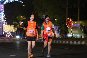 BIB: 25739
                            <button type="button" onclick="openModal(16901245)" class="btn btn-primary btn-sm float-right btn-popup" data-toggle="modal" data-target=".modal-high-quality">
                        <i class="fas fa-shopping-cart"></i> Add to Cart
                    </button>
                                            <button type="button" onclick="isThisMe(16901245, true)" class="btn btn-success btn-sm float-right btn-popup btn-isme hidden" data-toggle="tooltip" data-placement="bottom" title="นี่คือรูปของคุณใช่ไหม คลิกที่นี่เพื่อเอาเข้าอัลบั้ม">
                        <i class="fas fa-plus"></i> Add to album
                    </button>
                    <button type="button" onclick="isThisMe(16901245, false)" class="btn btn-warning btn-sm float-right btn-popup btn-isnotme hidden">
                        <i class="fas fa-ban"></i> Remove from album
                    </button>