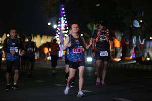 BIB: 44384, 42629
                            <button type="button" onclick="openModal(16893180)" class="btn btn-primary btn-sm float-right btn-popup" data-toggle="modal" data-target=".modal-high-quality">
                        <i class="fas fa-shopping-cart"></i> Add to Cart
                    </button>
                                            <button type="button" onclick="isThisMe(16893180, true)" class="btn btn-success btn-sm float-right btn-popup btn-isme hidden" data-toggle="tooltip" data-placement="bottom" title="นี่คือรูปของคุณใช่ไหม คลิกที่นี่เพื่อเอาเข้าอัลบั้ม">
                        <i class="fas fa-plus"></i> Add to album
                    </button>
                    <button type="button" onclick="isThisMe(16893180, false)" class="btn btn-warning btn-sm float-right btn-popup btn-isnotme hidden">
                        <i class="fas fa-ban"></i> Remove from album
                    </button>