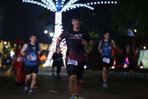 BIB: 42324
                            <button type="button" onclick="openModal(16897075)" class="btn btn-primary btn-sm float-right btn-popup" data-toggle="modal" data-target=".modal-high-quality">
                        <i class="fas fa-shopping-cart"></i> Add to Cart
                    </button>
                                            <button type="button" onclick="isThisMe(16897075, true)" class="btn btn-success btn-sm float-right btn-popup btn-isme hidden" data-toggle="tooltip" data-placement="bottom" title="นี่คือรูปของคุณใช่ไหม คลิกที่นี่เพื่อเอาเข้าอัลบั้ม">
                        <i class="fas fa-plus"></i> Add to album
                    </button>
                    <button type="button" onclick="isThisMe(16897075, false)" class="btn btn-warning btn-sm float-right btn-popup btn-isnotme hidden">
                        <i class="fas fa-ban"></i> Remove from album
                    </button>