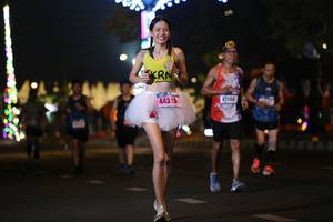 BIB: 443, 42148
                            <button type="button" onclick="openModal(16923983)" class="btn btn-primary btn-sm float-right btn-popup" data-toggle="modal" data-target=".modal-high-quality">
                        <i class="fas fa-shopping-cart"></i> Add to Cart
                    </button>
                                            <button type="button" onclick="isThisMe(16923983, true)" class="btn btn-success btn-sm float-right btn-popup btn-isme hidden" data-toggle="tooltip" data-placement="bottom" title="นี่คือรูปของคุณใช่ไหม คลิกที่นี่เพื่อเอาเข้าอัลบั้ม">
                        <i class="fas fa-plus"></i> Add to album
                    </button>
                    <button type="button" onclick="isThisMe(16923983, false)" class="btn btn-warning btn-sm float-right btn-popup btn-isnotme hidden">
                        <i class="fas fa-ban"></i> Remove from album
                    </button>