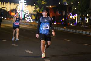 BIB: 442, 42688
                            <button type="button" onclick="openModal(16971434)" class="btn btn-primary btn-sm float-right btn-popup" data-toggle="modal" data-target=".modal-high-quality">
                        <i class="fas fa-shopping-cart"></i> Add to Cart
                    </button>
                                            <button type="button" onclick="isThisMe(16971434, true)" class="btn btn-success btn-sm float-right btn-popup btn-isme hidden" data-toggle="tooltip" data-placement="bottom" title="นี่คือรูปของคุณใช่ไหม คลิกที่นี่เพื่อเอาเข้าอัลบั้ม">
                        <i class="fas fa-plus"></i> Add to album
                    </button>
                    <button type="button" onclick="isThisMe(16971434, false)" class="btn btn-warning btn-sm float-right btn-popup btn-isnotme hidden">
                        <i class="fas fa-ban"></i> Remove from album
                    </button>