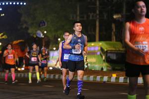 BIB: 702, 40827, 405
                            <button type="button" onclick="openModal(16885281)" class="btn btn-primary btn-sm float-right btn-popup" data-toggle="modal" data-target=".modal-high-quality">
                        <i class="fas fa-shopping-cart"></i> Add to Cart
                    </button>
                                            <button type="button" onclick="isThisMe(16885281, true)" class="btn btn-success btn-sm float-right btn-popup btn-isme hidden" data-toggle="tooltip" data-placement="bottom" title="นี่คือรูปของคุณใช่ไหม คลิกที่นี่เพื่อเอาเข้าอัลบั้ม">
                        <i class="fas fa-plus"></i> Add to album
                    </button>
                    <button type="button" onclick="isThisMe(16885281, false)" class="btn btn-warning btn-sm float-right btn-popup btn-isnotme hidden">
                        <i class="fas fa-ban"></i> Remove from album
                    </button>