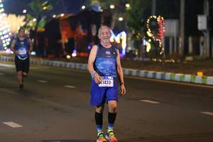 BIB: 1433
                            <button type="button" onclick="openModal(16972986)" class="btn btn-primary btn-sm float-right btn-popup" data-toggle="modal" data-target=".modal-high-quality">
                        <i class="fas fa-shopping-cart"></i> Add to Cart
                    </button>
                                            <button type="button" onclick="isThisMe(16972986, true)" class="btn btn-success btn-sm float-right btn-popup btn-isme hidden" data-toggle="tooltip" data-placement="bottom" title="นี่คือรูปของคุณใช่ไหม คลิกที่นี่เพื่อเอาเข้าอัลบั้ม">
                        <i class="fas fa-plus"></i> Add to album
                    </button>
                    <button type="button" onclick="isThisMe(16972986, false)" class="btn btn-warning btn-sm float-right btn-popup btn-isnotme hidden">
                        <i class="fas fa-ban"></i> Remove from album
                    </button>