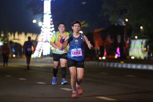 BIB: 44253
                            <button type="button" onclick="openModal(16907481)" class="btn btn-primary btn-sm float-right btn-popup" data-toggle="modal" data-target=".modal-high-quality">
                        <i class="fas fa-shopping-cart"></i> Add to Cart
                    </button>
                                            <button type="button" onclick="isThisMe(16907481, true)" class="btn btn-success btn-sm float-right btn-popup btn-isme hidden" data-toggle="tooltip" data-placement="bottom" title="นี่คือรูปของคุณใช่ไหม คลิกที่นี่เพื่อเอาเข้าอัลบั้ม">
                        <i class="fas fa-plus"></i> Add to album
                    </button>
                    <button type="button" onclick="isThisMe(16907481, false)" class="btn btn-warning btn-sm float-right btn-popup btn-isnotme hidden">
                        <i class="fas fa-ban"></i> Remove from album
                    </button>