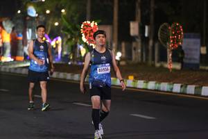 BIB: 40956
                            <button type="button" onclick="openModal(16970758)" class="btn btn-primary btn-sm float-right btn-popup" data-toggle="modal" data-target=".modal-high-quality">
                        <i class="fas fa-shopping-cart"></i> Add to Cart
                    </button>
                                            <button type="button" onclick="isThisMe(16970758, true)" class="btn btn-success btn-sm float-right btn-popup btn-isme hidden" data-toggle="tooltip" data-placement="bottom" title="นี่คือรูปของคุณใช่ไหม คลิกที่นี่เพื่อเอาเข้าอัลบั้ม">
                        <i class="fas fa-plus"></i> Add to album
                    </button>
                    <button type="button" onclick="isThisMe(16970758, false)" class="btn btn-warning btn-sm float-right btn-popup btn-isnotme hidden">
                        <i class="fas fa-ban"></i> Remove from album
                    </button>