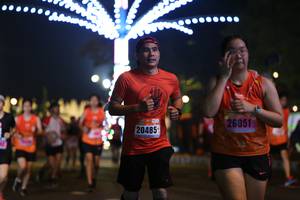 BIB: 26051, 20485
                            <button type="button" onclick="openModal(16870258)" class="btn btn-primary btn-sm float-right btn-popup" data-toggle="modal" data-target=".modal-high-quality">
                        <i class="fas fa-shopping-cart"></i> Add to Cart
                    </button>
                                            <button type="button" onclick="isThisMe(16870258, true)" class="btn btn-success btn-sm float-right btn-popup btn-isme hidden" data-toggle="tooltip" data-placement="bottom" title="นี่คือรูปของคุณใช่ไหม คลิกที่นี่เพื่อเอาเข้าอัลบั้ม">
                        <i class="fas fa-plus"></i> Add to album
                    </button>
                    <button type="button" onclick="isThisMe(16870258, false)" class="btn btn-warning btn-sm float-right btn-popup btn-isnotme hidden">
                        <i class="fas fa-ban"></i> Remove from album
                    </button>