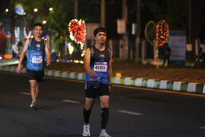 BIB: 41968, 40956
                            <button type="button" onclick="openModal(16970778)" class="btn btn-primary btn-sm float-right btn-popup" data-toggle="modal" data-target=".modal-high-quality">
                        <i class="fas fa-shopping-cart"></i> Add to Cart
                    </button>
                                            <button type="button" onclick="isThisMe(16970778, true)" class="btn btn-success btn-sm float-right btn-popup btn-isme hidden" data-toggle="tooltip" data-placement="bottom" title="นี่คือรูปของคุณใช่ไหม คลิกที่นี่เพื่อเอาเข้าอัลบั้ม">
                        <i class="fas fa-plus"></i> Add to album
                    </button>
                    <button type="button" onclick="isThisMe(16970778, false)" class="btn btn-warning btn-sm float-right btn-popup btn-isnotme hidden">
                        <i class="fas fa-ban"></i> Remove from album
                    </button>