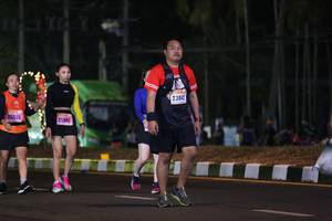 BIB: 2384, 25535, 25886
                            <button type="button" onclick="openModal(16885940)" class="btn btn-primary btn-sm float-right btn-popup" data-toggle="modal" data-target=".modal-high-quality">
                        <i class="fas fa-shopping-cart"></i> Add to Cart
                    </button>
                                            <button type="button" onclick="isThisMe(16885940, true)" class="btn btn-success btn-sm float-right btn-popup btn-isme hidden" data-toggle="tooltip" data-placement="bottom" title="นี่คือรูปของคุณใช่ไหม คลิกที่นี่เพื่อเอาเข้าอัลบั้ม">
                        <i class="fas fa-plus"></i> Add to album
                    </button>
                    <button type="button" onclick="isThisMe(16885940, false)" class="btn btn-warning btn-sm float-right btn-popup btn-isnotme hidden">
                        <i class="fas fa-ban"></i> Remove from album
                    </button>