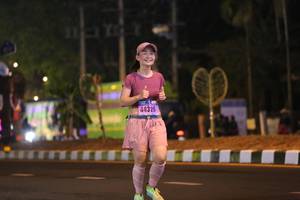 BIB: 44326
                            <button type="button" onclick="openModal(16943218)" class="btn btn-primary btn-sm float-right btn-popup" data-toggle="modal" data-target=".modal-high-quality">
                        <i class="fas fa-shopping-cart"></i> Add to Cart
                    </button>
                                            <button type="button" onclick="isThisMe(16943218, true)" class="btn btn-success btn-sm float-right btn-popup btn-isme hidden" data-toggle="tooltip" data-placement="bottom" title="นี่คือรูปของคุณใช่ไหม คลิกที่นี่เพื่อเอาเข้าอัลบั้ม">
                        <i class="fas fa-plus"></i> Add to album
                    </button>
                    <button type="button" onclick="isThisMe(16943218, false)" class="btn btn-warning btn-sm float-right btn-popup btn-isnotme hidden">
                        <i class="fas fa-ban"></i> Remove from album
                    </button>