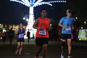 BIB: 2610, 41480, 4425
                            <button type="button" onclick="openModal(16907349)" class="btn btn-primary btn-sm float-right btn-popup" data-toggle="modal" data-target=".modal-high-quality">
                        <i class="fas fa-shopping-cart"></i> Add to Cart
                    </button>
                                            <button type="button" onclick="isThisMe(16907349, true)" class="btn btn-success btn-sm float-right btn-popup btn-isme hidden" data-toggle="tooltip" data-placement="bottom" title="นี่คือรูปของคุณใช่ไหม คลิกที่นี่เพื่อเอาเข้าอัลบั้ม">
                        <i class="fas fa-plus"></i> Add to album
                    </button>
                    <button type="button" onclick="isThisMe(16907349, false)" class="btn btn-warning btn-sm float-right btn-popup btn-isnotme hidden">
                        <i class="fas fa-ban"></i> Remove from album
                    </button>