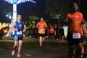 BIB: 23997, 41403, 23391
                            <button type="button" onclick="openModal(16870588)" class="btn btn-primary btn-sm float-right btn-popup" data-toggle="modal" data-target=".modal-high-quality">
                        <i class="fas fa-shopping-cart"></i> Add to Cart
                    </button>
                                            <button type="button" onclick="isThisMe(16870588, true)" class="btn btn-success btn-sm float-right btn-popup btn-isme hidden" data-toggle="tooltip" data-placement="bottom" title="นี่คือรูปของคุณใช่ไหม คลิกที่นี่เพื่อเอาเข้าอัลบั้ม">
                        <i class="fas fa-plus"></i> Add to album
                    </button>
                    <button type="button" onclick="isThisMe(16870588, false)" class="btn btn-warning btn-sm float-right btn-popup btn-isnotme hidden">
                        <i class="fas fa-ban"></i> Remove from album
                    </button>