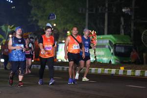 BIB: 23109, 27417, 797
                            <button type="button" onclick="openModal(16902746)" class="btn btn-primary btn-sm float-right btn-popup" data-toggle="modal" data-target=".modal-high-quality">
                        <i class="fas fa-shopping-cart"></i> Add to Cart
                    </button>
                                            <button type="button" onclick="isThisMe(16902746, true)" class="btn btn-success btn-sm float-right btn-popup btn-isme hidden" data-toggle="tooltip" data-placement="bottom" title="นี่คือรูปของคุณใช่ไหม คลิกที่นี่เพื่อเอาเข้าอัลบั้ม">
                        <i class="fas fa-plus"></i> Add to album
                    </button>
                    <button type="button" onclick="isThisMe(16902746, false)" class="btn btn-warning btn-sm float-right btn-popup btn-isnotme hidden">
                        <i class="fas fa-ban"></i> Remove from album
                    </button>