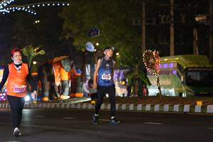 BIB: 41139, 27277
                            <button type="button" onclick="openModal(16890409)" class="btn btn-primary btn-sm float-right btn-popup" data-toggle="modal" data-target=".modal-high-quality">
                        <i class="fas fa-shopping-cart"></i> Add to Cart
                    </button>
                                            <button type="button" onclick="isThisMe(16890409, true)" class="btn btn-success btn-sm float-right btn-popup btn-isme hidden" data-toggle="tooltip" data-placement="bottom" title="นี่คือรูปของคุณใช่ไหม คลิกที่นี่เพื่อเอาเข้าอัลบั้ม">
                        <i class="fas fa-plus"></i> Add to album
                    </button>
                    <button type="button" onclick="isThisMe(16890409, false)" class="btn btn-warning btn-sm float-right btn-popup btn-isnotme hidden">
                        <i class="fas fa-ban"></i> Remove from album
                    </button>