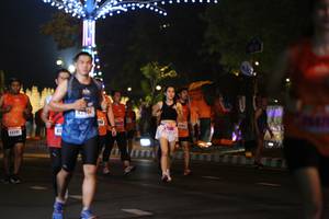 BIB: 588, 23391
                            <button type="button" onclick="openModal(16870365)" class="btn btn-primary btn-sm float-right btn-popup" data-toggle="modal" data-target=".modal-high-quality">
                        <i class="fas fa-shopping-cart"></i> Add to Cart
                    </button>
                                            <button type="button" onclick="isThisMe(16870365, true)" class="btn btn-success btn-sm float-right btn-popup btn-isme hidden" data-toggle="tooltip" data-placement="bottom" title="นี่คือรูปของคุณใช่ไหม คลิกที่นี่เพื่อเอาเข้าอัลบั้ม">
                        <i class="fas fa-plus"></i> Add to album
                    </button>
                    <button type="button" onclick="isThisMe(16870365, false)" class="btn btn-warning btn-sm float-right btn-popup btn-isnotme hidden">
                        <i class="fas fa-ban"></i> Remove from album
                    </button>