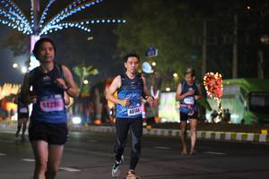 BIB: 44296, 40146
                            <button type="button" onclick="openModal(16908070)" class="btn btn-primary btn-sm float-right btn-popup" data-toggle="modal" data-target=".modal-high-quality">
                        <i class="fas fa-shopping-cart"></i> Add to Cart
                    </button>
                                            <button type="button" onclick="isThisMe(16908070, true)" class="btn btn-success btn-sm float-right btn-popup btn-isme hidden" data-toggle="tooltip" data-placement="bottom" title="นี่คือรูปของคุณใช่ไหม คลิกที่นี่เพื่อเอาเข้าอัลบั้ม">
                        <i class="fas fa-plus"></i> Add to album
                    </button>
                    <button type="button" onclick="isThisMe(16908070, false)" class="btn btn-warning btn-sm float-right btn-popup btn-isnotme hidden">
                        <i class="fas fa-ban"></i> Remove from album
                    </button>