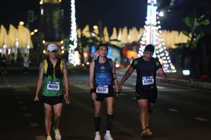 BIB: 41380, 098, 41255
                            <button type="button" onclick="openModal(16979362)" class="btn btn-primary btn-sm float-right btn-popup" data-toggle="modal" data-target=".modal-high-quality">
                        <i class="fas fa-shopping-cart"></i> Add to Cart
                    </button>
                                            <button type="button" onclick="isThisMe(16979362, true)" class="btn btn-success btn-sm float-right btn-popup btn-isme hidden" data-toggle="tooltip" data-placement="bottom" title="นี่คือรูปของคุณใช่ไหม คลิกที่นี่เพื่อเอาเข้าอัลบั้ม">
                        <i class="fas fa-plus"></i> Add to album
                    </button>
                    <button type="button" onclick="isThisMe(16979362, false)" class="btn btn-warning btn-sm float-right btn-popup btn-isnotme hidden">
                        <i class="fas fa-ban"></i> Remove from album
                    </button>