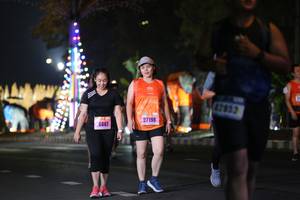 BIB: 2852, 27198, 6661
                            <button type="button" onclick="openModal(16884333)" class="btn btn-primary btn-sm float-right btn-popup" data-toggle="modal" data-target=".modal-high-quality">
                        <i class="fas fa-shopping-cart"></i> Add to Cart
                    </button>
                                            <button type="button" onclick="isThisMe(16884333, true)" class="btn btn-success btn-sm float-right btn-popup btn-isme hidden" data-toggle="tooltip" data-placement="bottom" title="นี่คือรูปของคุณใช่ไหม คลิกที่นี่เพื่อเอาเข้าอัลบั้ม">
                        <i class="fas fa-plus"></i> Add to album
                    </button>
                    <button type="button" onclick="isThisMe(16884333, false)" class="btn btn-warning btn-sm float-right btn-popup btn-isnotme hidden">
                        <i class="fas fa-ban"></i> Remove from album
                    </button>