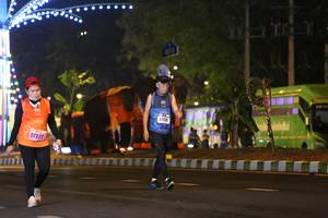 BIB: 41129, 27277
                            <button type="button" onclick="openModal(16890295)" class="btn btn-primary btn-sm float-right btn-popup" data-toggle="modal" data-target=".modal-high-quality">
                        <i class="fas fa-shopping-cart"></i> Add to Cart
                    </button>
                                            <button type="button" onclick="isThisMe(16890295, true)" class="btn btn-success btn-sm float-right btn-popup btn-isme hidden" data-toggle="tooltip" data-placement="bottom" title="นี่คือรูปของคุณใช่ไหม คลิกที่นี่เพื่อเอาเข้าอัลบั้ม">
                        <i class="fas fa-plus"></i> Add to album
                    </button>
                    <button type="button" onclick="isThisMe(16890295, false)" class="btn btn-warning btn-sm float-right btn-popup btn-isnotme hidden">
                        <i class="fas fa-ban"></i> Remove from album
                    </button>