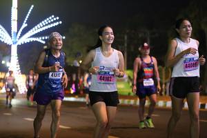 BIB: 41312, 44089, 44102
                            <button type="button" onclick="openModal(16906852)" class="btn btn-primary btn-sm float-right btn-popup" data-toggle="modal" data-target=".modal-high-quality">
                        <i class="fas fa-shopping-cart"></i> Add to Cart
                    </button>
                                            <button type="button" onclick="isThisMe(16906852, true)" class="btn btn-success btn-sm float-right btn-popup btn-isme hidden" data-toggle="tooltip" data-placement="bottom" title="นี่คือรูปของคุณใช่ไหม คลิกที่นี่เพื่อเอาเข้าอัลบั้ม">
                        <i class="fas fa-plus"></i> Add to album
                    </button>
                    <button type="button" onclick="isThisMe(16906852, false)" class="btn btn-warning btn-sm float-right btn-popup btn-isnotme hidden">
                        <i class="fas fa-ban"></i> Remove from album
                    </button>