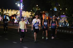 BIB: 41054, 44513, 40743, 4370
                            <button type="button" onclick="openModal(16966727)" class="btn btn-primary btn-sm float-right btn-popup" data-toggle="modal" data-target=".modal-high-quality">
                        <i class="fas fa-shopping-cart"></i> Add to Cart
                    </button>
                                            <button type="button" onclick="isThisMe(16966727, true)" class="btn btn-success btn-sm float-right btn-popup btn-isme hidden" data-toggle="tooltip" data-placement="bottom" title="นี่คือรูปของคุณใช่ไหม คลิกที่นี่เพื่อเอาเข้าอัลบั้ม">
                        <i class="fas fa-plus"></i> Add to album
                    </button>
                    <button type="button" onclick="isThisMe(16966727, false)" class="btn btn-warning btn-sm float-right btn-popup btn-isnotme hidden">
                        <i class="fas fa-ban"></i> Remove from album
                    </button>
