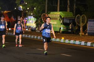 BIB: 0815, 44522, 42558
                            <button type="button" onclick="openModal(16962688)" class="btn btn-primary btn-sm float-right btn-popup" data-toggle="modal" data-target=".modal-high-quality">
                        <i class="fas fa-shopping-cart"></i> Add to Cart
                    </button>
                                            <button type="button" onclick="isThisMe(16962688, true)" class="btn btn-success btn-sm float-right btn-popup btn-isme hidden" data-toggle="tooltip" data-placement="bottom" title="นี่คือรูปของคุณใช่ไหม คลิกที่นี่เพื่อเอาเข้าอัลบั้ม">
                        <i class="fas fa-plus"></i> Add to album
                    </button>
                    <button type="button" onclick="isThisMe(16962688, false)" class="btn btn-warning btn-sm float-right btn-popup btn-isnotme hidden">
                        <i class="fas fa-ban"></i> Remove from album
                    </button>