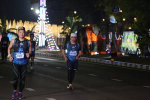 BIB: 40540, 41517
                            <button type="button" onclick="openModal(16966862)" class="btn btn-primary btn-sm float-right btn-popup" data-toggle="modal" data-target=".modal-high-quality">
                        <i class="fas fa-shopping-cart"></i> Add to Cart
                    </button>
                                            <button type="button" onclick="isThisMe(16966862, true)" class="btn btn-success btn-sm float-right btn-popup btn-isme hidden" data-toggle="tooltip" data-placement="bottom" title="นี่คือรูปของคุณใช่ไหม คลิกที่นี่เพื่อเอาเข้าอัลบั้ม">
                        <i class="fas fa-plus"></i> Add to album
                    </button>
                    <button type="button" onclick="isThisMe(16966862, false)" class="btn btn-warning btn-sm float-right btn-popup btn-isnotme hidden">
                        <i class="fas fa-ban"></i> Remove from album
                    </button>