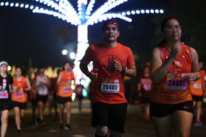 BIB: 26051, 20485
                            <button type="button" onclick="openModal(16870262)" class="btn btn-primary btn-sm float-right btn-popup" data-toggle="modal" data-target=".modal-high-quality">
                        <i class="fas fa-shopping-cart"></i> Add to Cart
                    </button>
                                            <button type="button" onclick="isThisMe(16870262, true)" class="btn btn-success btn-sm float-right btn-popup btn-isme hidden" data-toggle="tooltip" data-placement="bottom" title="นี่คือรูปของคุณใช่ไหม คลิกที่นี่เพื่อเอาเข้าอัลบั้ม">
                        <i class="fas fa-plus"></i> Add to album
                    </button>
                    <button type="button" onclick="isThisMe(16870262, false)" class="btn btn-warning btn-sm float-right btn-popup btn-isnotme hidden">
                        <i class="fas fa-ban"></i> Remove from album
                    </button>