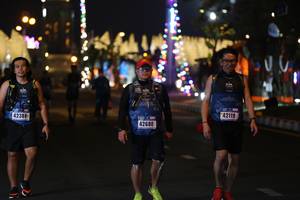 BIB: 42119, 42680
                            <button type="button" onclick="openModal(16978490)" class="btn btn-primary btn-sm float-right btn-popup" data-toggle="modal" data-target=".modal-high-quality">
                        <i class="fas fa-shopping-cart"></i> Add to Cart
                    </button>
                                            <button type="button" onclick="isThisMe(16978490, true)" class="btn btn-success btn-sm float-right btn-popup btn-isme hidden" data-toggle="tooltip" data-placement="bottom" title="นี่คือรูปของคุณใช่ไหม คลิกที่นี่เพื่อเอาเข้าอัลบั้ม">
                        <i class="fas fa-plus"></i> Add to album
                    </button>
                    <button type="button" onclick="isThisMe(16978490, false)" class="btn btn-warning btn-sm float-right btn-popup btn-isnotme hidden">
                        <i class="fas fa-ban"></i> Remove from album
                    </button>