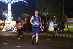 BIB: 310, 41431
                            <button type="button" onclick="openModal(16942398)" class="btn btn-primary btn-sm float-right btn-popup" data-toggle="modal" data-target=".modal-high-quality">
                        <i class="fas fa-shopping-cart"></i> Add to Cart
                    </button>
                                            <button type="button" onclick="isThisMe(16942398, true)" class="btn btn-success btn-sm float-right btn-popup btn-isme hidden" data-toggle="tooltip" data-placement="bottom" title="นี่คือรูปของคุณใช่ไหม คลิกที่นี่เพื่อเอาเข้าอัลบั้ม">
                        <i class="fas fa-plus"></i> Add to album
                    </button>
                    <button type="button" onclick="isThisMe(16942398, false)" class="btn btn-warning btn-sm float-right btn-popup btn-isnotme hidden">
                        <i class="fas fa-ban"></i> Remove from album
                    </button>