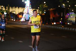 BIB: 43100
                            <button type="button" onclick="openModal(16960108)" class="btn btn-primary btn-sm float-right btn-popup" data-toggle="modal" data-target=".modal-high-quality">
                        <i class="fas fa-shopping-cart"></i> Add to Cart
                    </button>
                                            <button type="button" onclick="isThisMe(16960108, true)" class="btn btn-success btn-sm float-right btn-popup btn-isme hidden" data-toggle="tooltip" data-placement="bottom" title="นี่คือรูปของคุณใช่ไหม คลิกที่นี่เพื่อเอาเข้าอัลบั้ม">
                        <i class="fas fa-plus"></i> Add to album
                    </button>
                    <button type="button" onclick="isThisMe(16960108, false)" class="btn btn-warning btn-sm float-right btn-popup btn-isnotme hidden">
                        <i class="fas fa-ban"></i> Remove from album
                    </button>