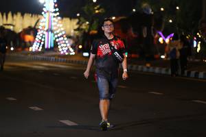 BIB: 
                            <button type="button" onclick="openModal(16972203)" class="btn btn-primary btn-sm float-right btn-popup" data-toggle="modal" data-target=".modal-high-quality">
                        <i class="fas fa-shopping-cart"></i> Add to Cart
                    </button>
                                            <button type="button" onclick="isThisMe(16972203, true)" class="btn btn-success btn-sm float-right btn-popup btn-isme hidden" data-toggle="tooltip" data-placement="bottom" title="นี่คือรูปของคุณใช่ไหม คลิกที่นี่เพื่อเอาเข้าอัลบั้ม">
                        <i class="fas fa-plus"></i> Add to album
                    </button>
                    <button type="button" onclick="isThisMe(16972203, false)" class="btn btn-warning btn-sm float-right btn-popup btn-isnotme hidden">
                        <i class="fas fa-ban"></i> Remove from album
                    </button>