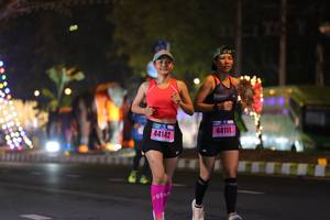 BIB: 44142, 44111
                            <button type="button" onclick="openModal(16905938)" class="btn btn-primary btn-sm float-right btn-popup" data-toggle="modal" data-target=".modal-high-quality">
                        <i class="fas fa-shopping-cart"></i> Add to Cart
                    </button>
                                            <button type="button" onclick="isThisMe(16905938, true)" class="btn btn-success btn-sm float-right btn-popup btn-isme hidden" data-toggle="tooltip" data-placement="bottom" title="นี่คือรูปของคุณใช่ไหม คลิกที่นี่เพื่อเอาเข้าอัลบั้ม">
                        <i class="fas fa-plus"></i> Add to album
                    </button>
                    <button type="button" onclick="isThisMe(16905938, false)" class="btn btn-warning btn-sm float-right btn-popup btn-isnotme hidden">
                        <i class="fas fa-ban"></i> Remove from album
                    </button>