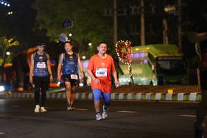 BIB: 42426, 11662
                            <button type="button" onclick="openModal(16894210)" class="btn btn-primary btn-sm float-right btn-popup" data-toggle="modal" data-target=".modal-high-quality">
                        <i class="fas fa-shopping-cart"></i> Add to Cart
                    </button>
                                            <button type="button" onclick="isThisMe(16894210, true)" class="btn btn-success btn-sm float-right btn-popup btn-isme hidden" data-toggle="tooltip" data-placement="bottom" title="นี่คือรูปของคุณใช่ไหม คลิกที่นี่เพื่อเอาเข้าอัลบั้ม">
                        <i class="fas fa-plus"></i> Add to album
                    </button>
                    <button type="button" onclick="isThisMe(16894210, false)" class="btn btn-warning btn-sm float-right btn-popup btn-isnotme hidden">
                        <i class="fas fa-ban"></i> Remove from album
                    </button>